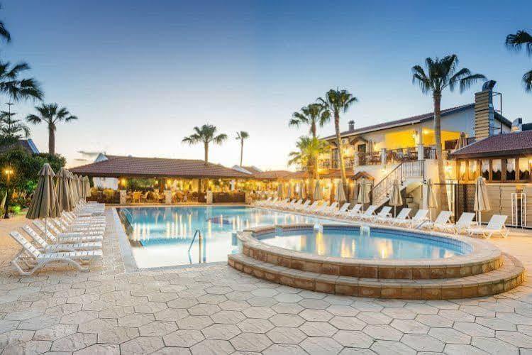 Almond Holiday Village & Hotel Karavas  외부 사진